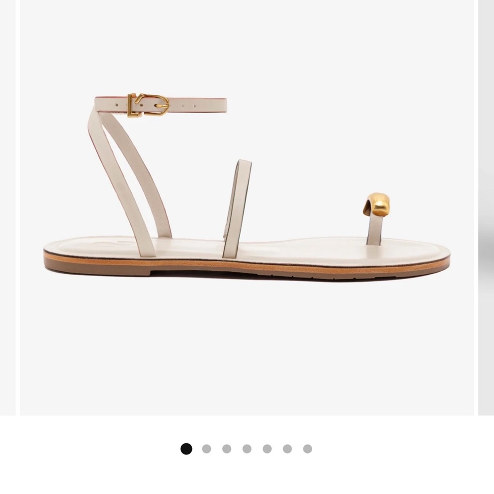 New! Larroude Biarritz ivory leather Sandals with Gold Accent Size 10